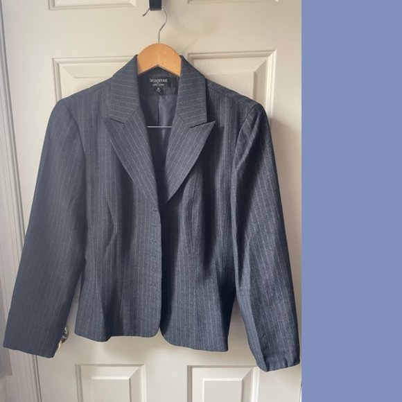 Signature by Larry Levine Charcoal Pinstriped Suit - Picture 2 of 14